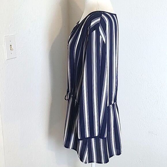 Ellen Weaver Navy Blue & White Stripe Blouse with Elastic Tie Waistband, Size 1X - Picture 6 of 9